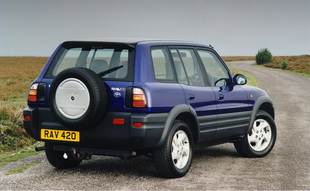 Toyota  Rav 4 2.0 6