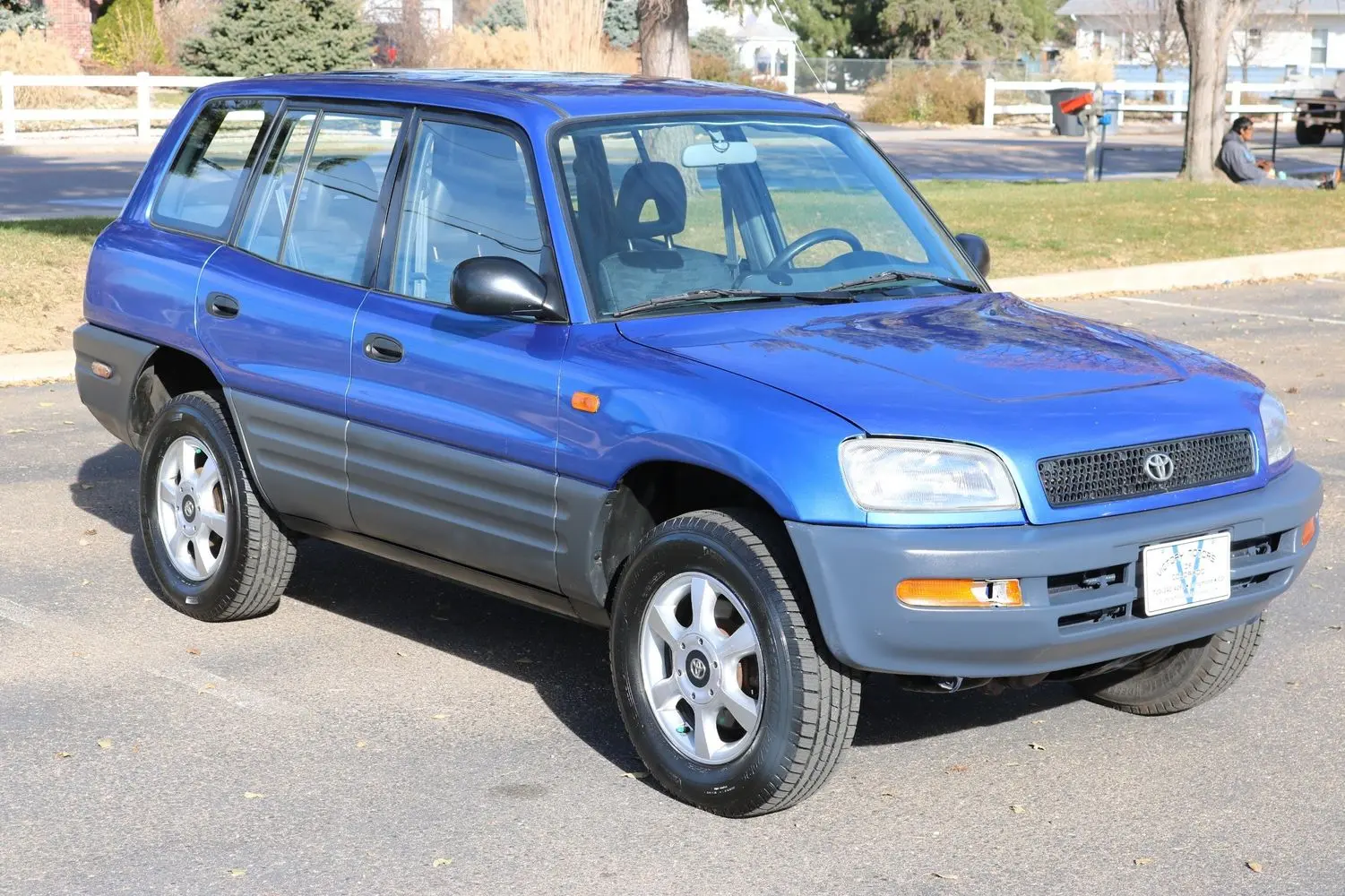 Toyota  Rav 4 2.0 3