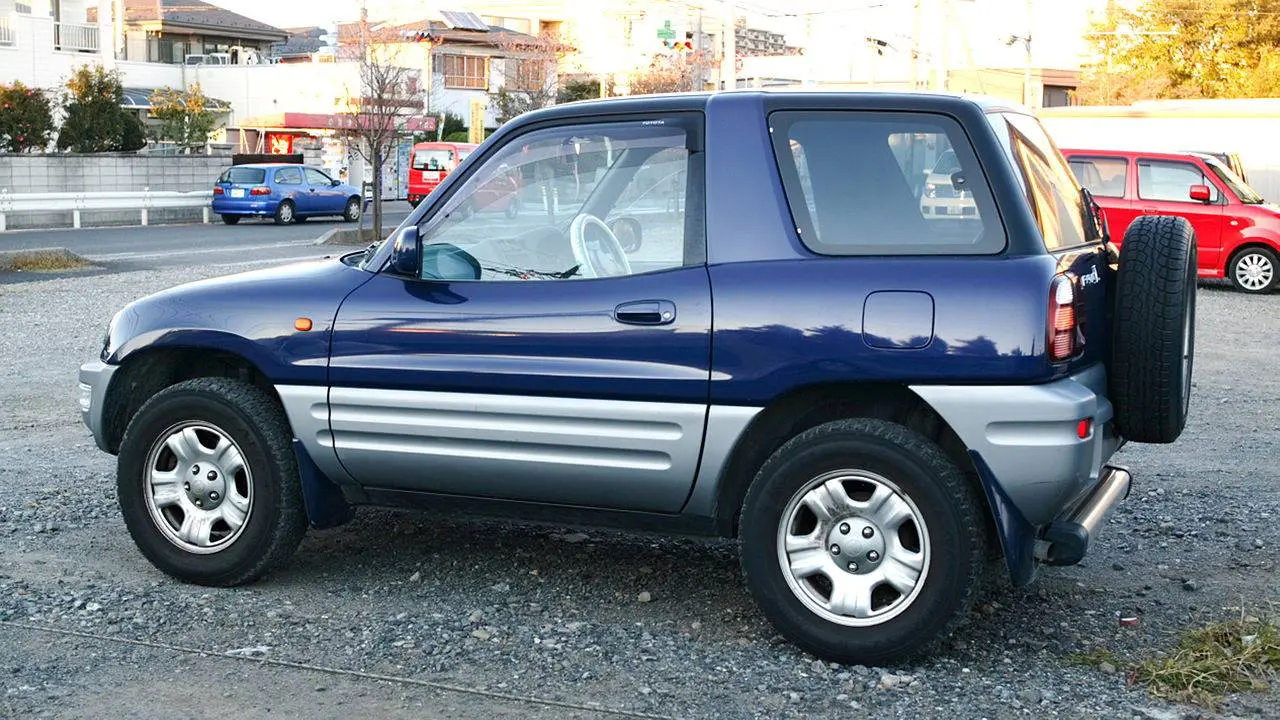 Toyota  Rav 4 2.0 4