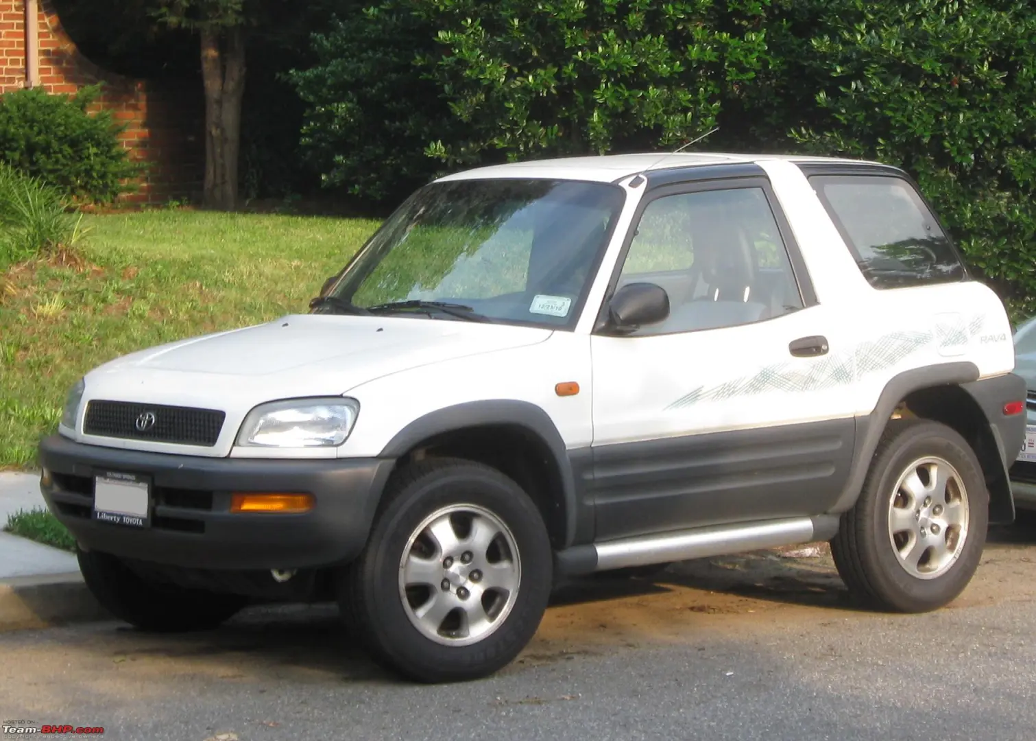 Toyota  Rav 4 2.0 3