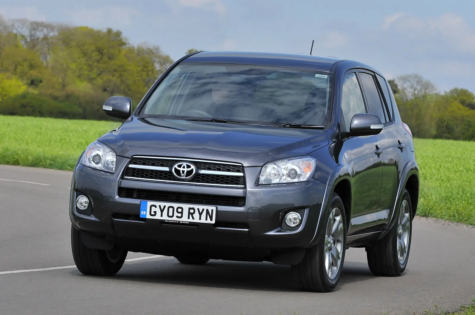Toyota  Rav 4 2.0 4x4 7
