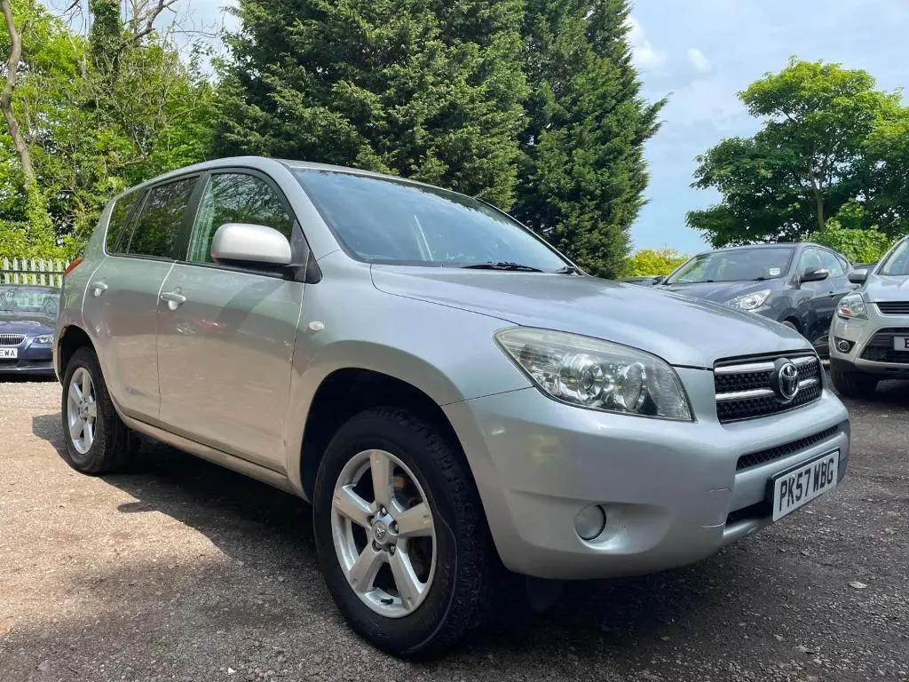 Toyota  Rav 4 2.0 4x4 Cross Sport 2