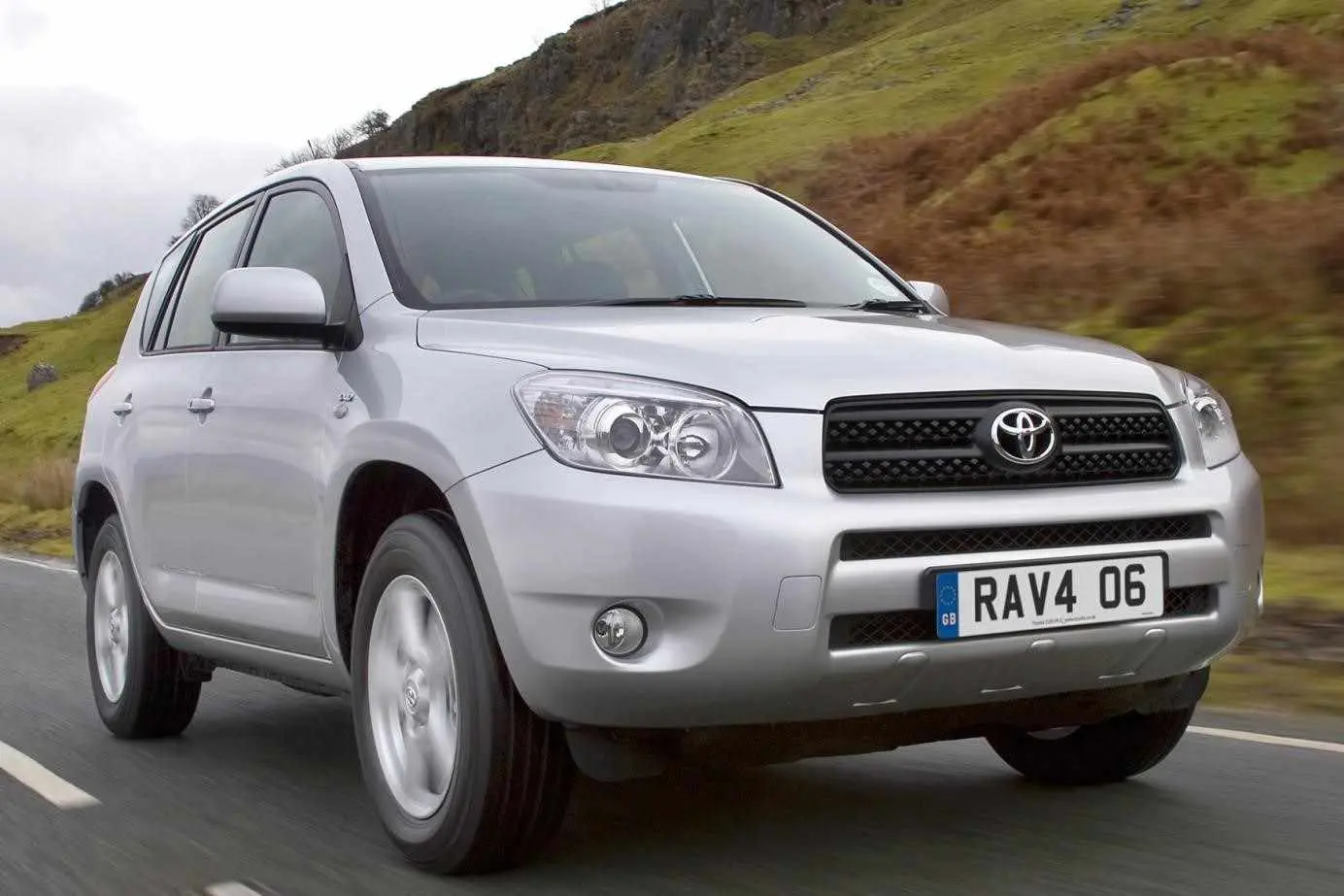 Toyota  Rav 4 2.0 4x4 Sol Plus 2