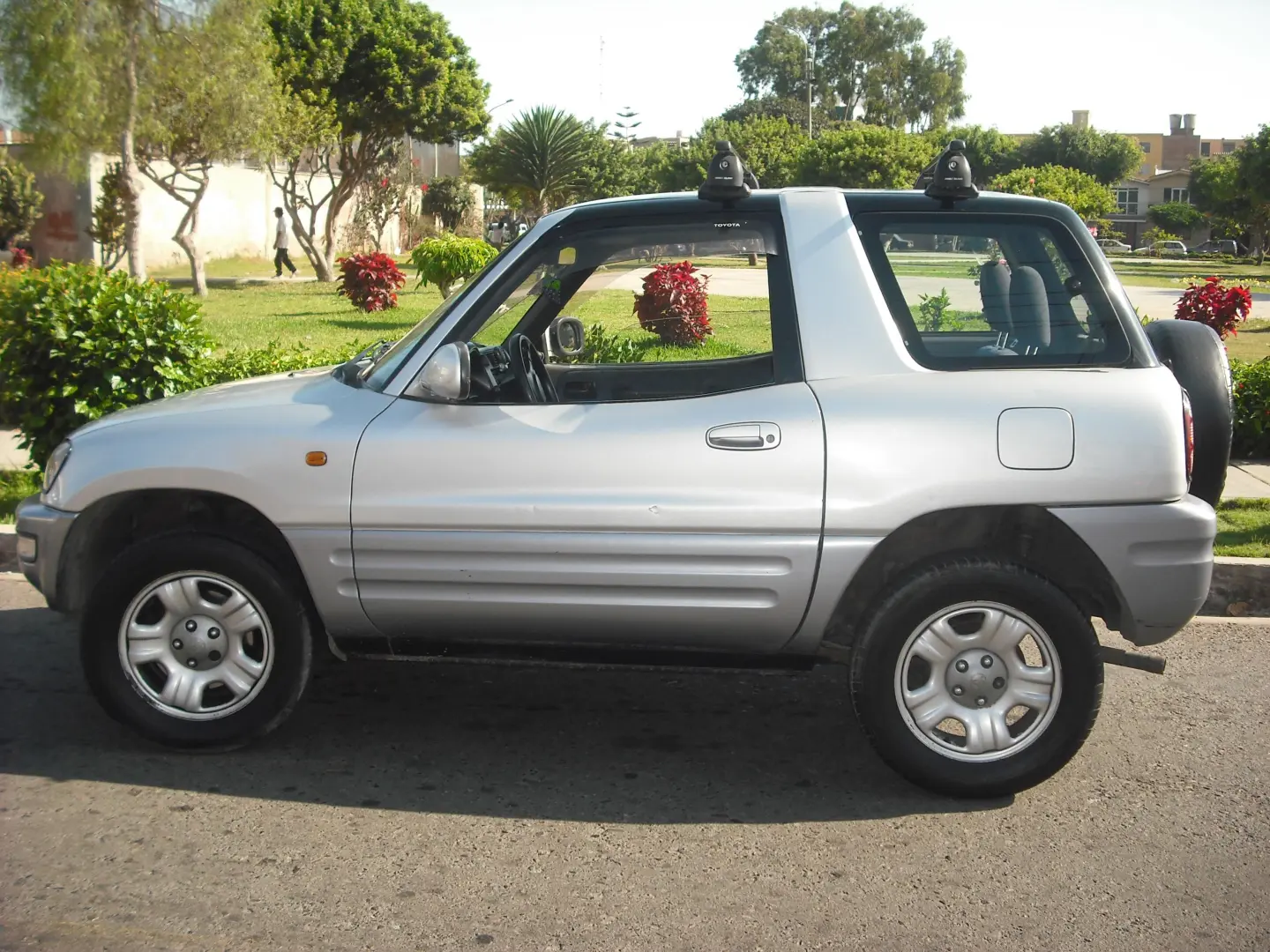 Toyota  Rav 4 2.0 Otomatik 5