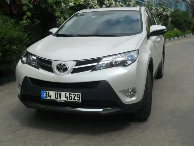 Toyota  Rav 4 2.0 Premium Plus Multidrive S 6