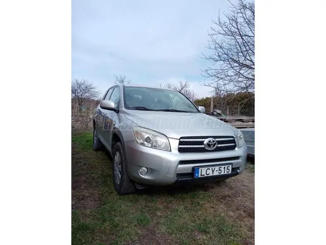 Toyota  Rav 4 2.2 D-4D 4x4 Sol Plus 1
