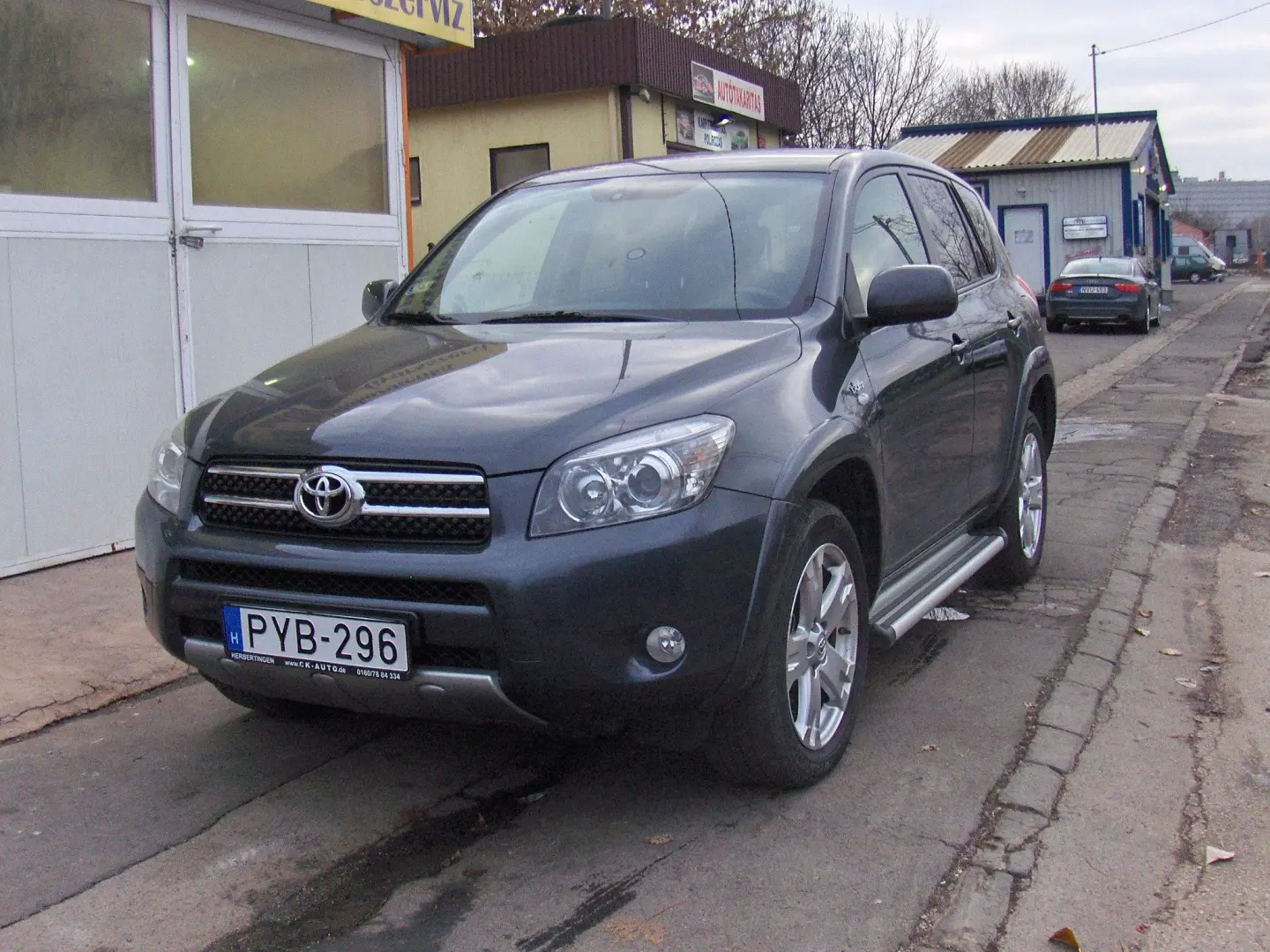 Toyota  Rav 4 2.2 D-4D Extra 2