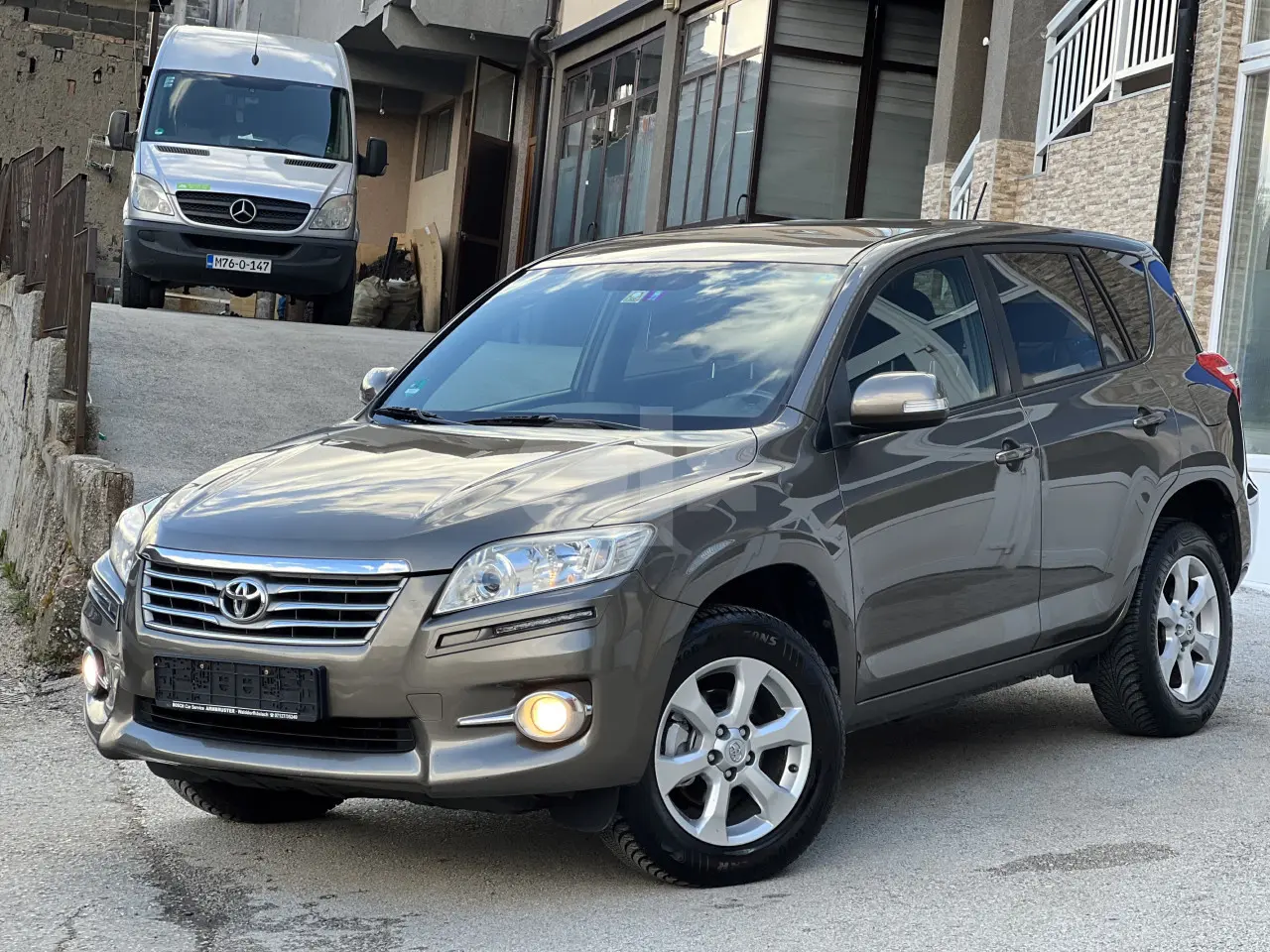 Toyota  Rav 4 2.2 D-4D Premium Plus 0