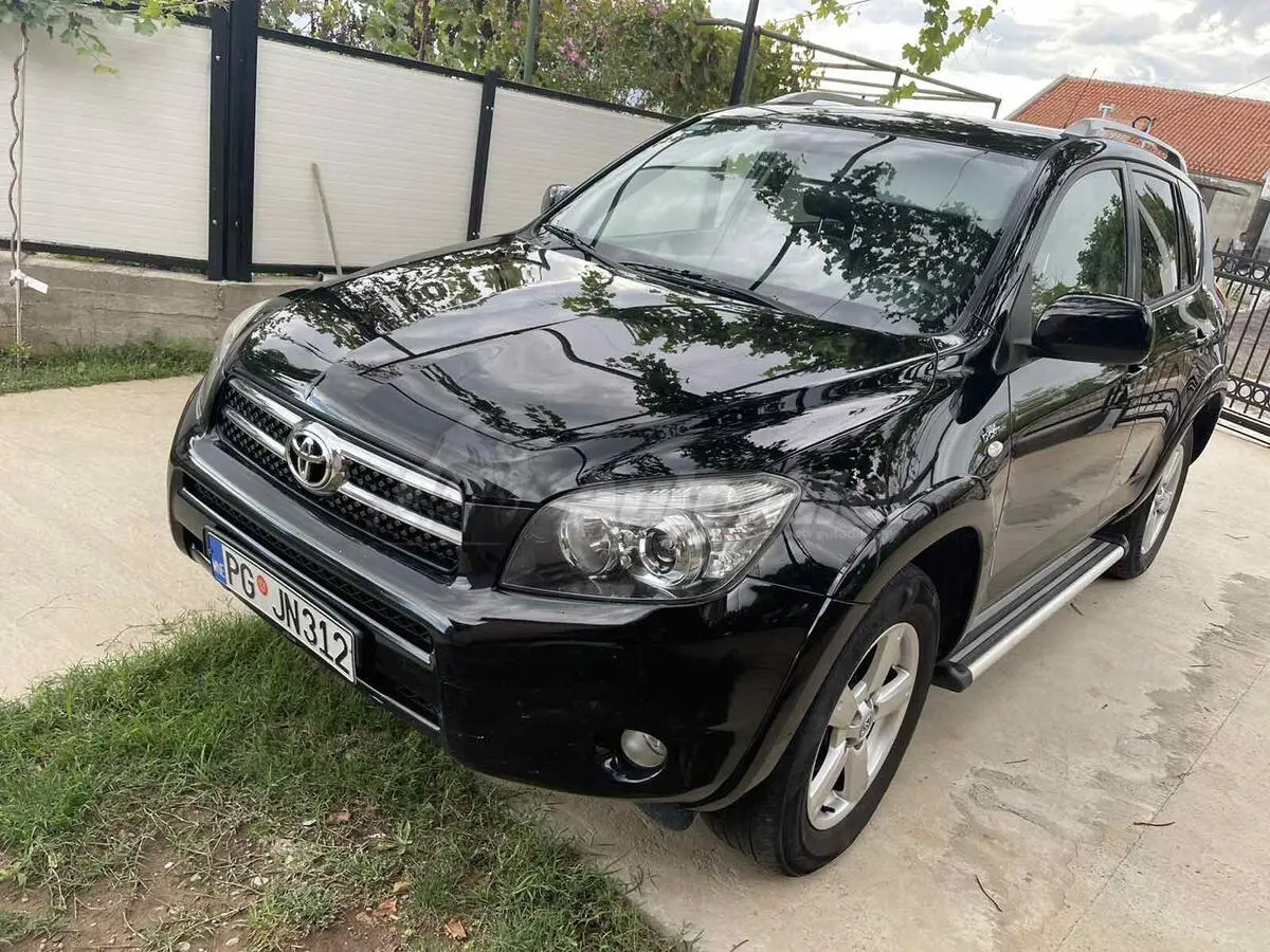 Toyota  Rav 4 2.2 D-4D 4x4 Extra 2