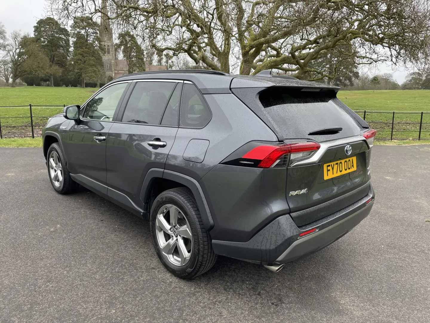 Toyota  Rav 4 2.5 Hybrid 4x4 Flame e-CVT 1