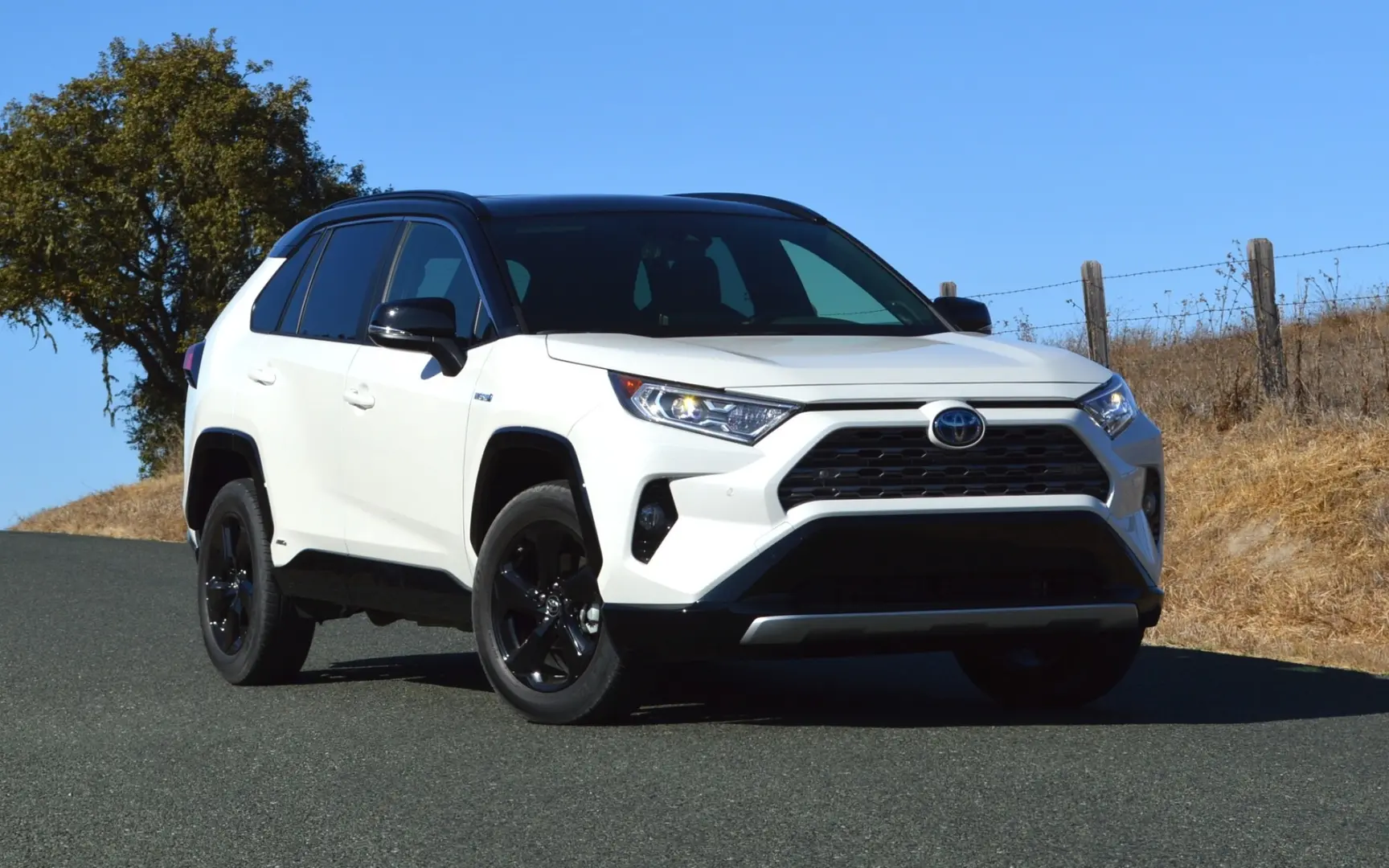 Toyota  Rav 4 2.5 Hybrid 4x4 Flame e-CVT 6