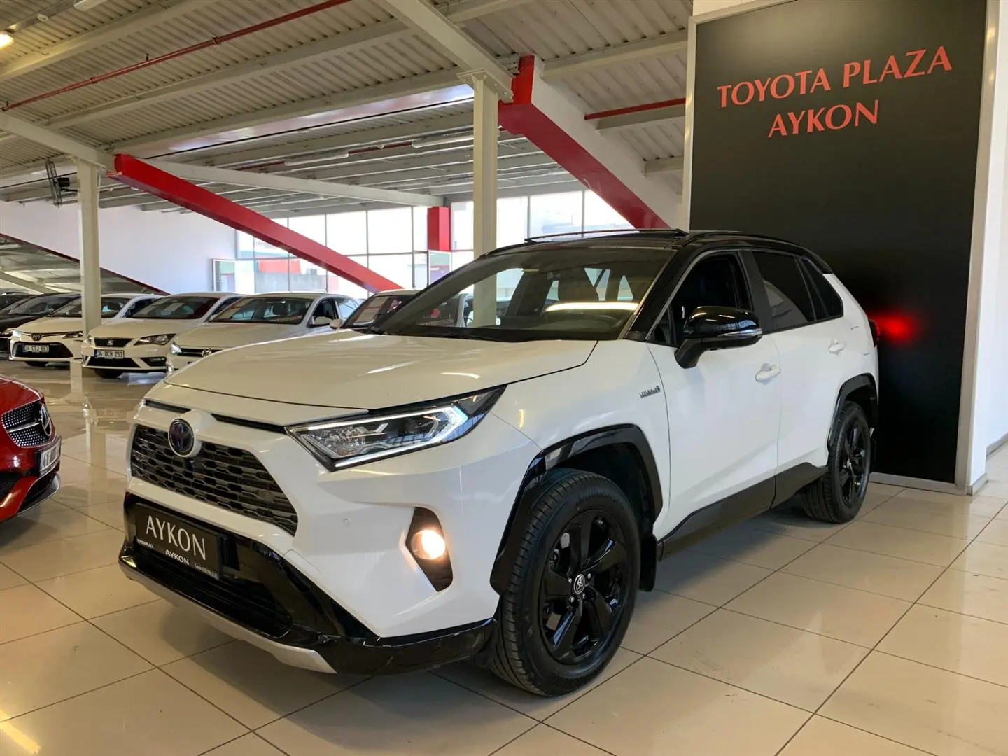Toyota  Rav 4 2.5 Hybrid 4x4 Passion X-Sport e-CVT 1