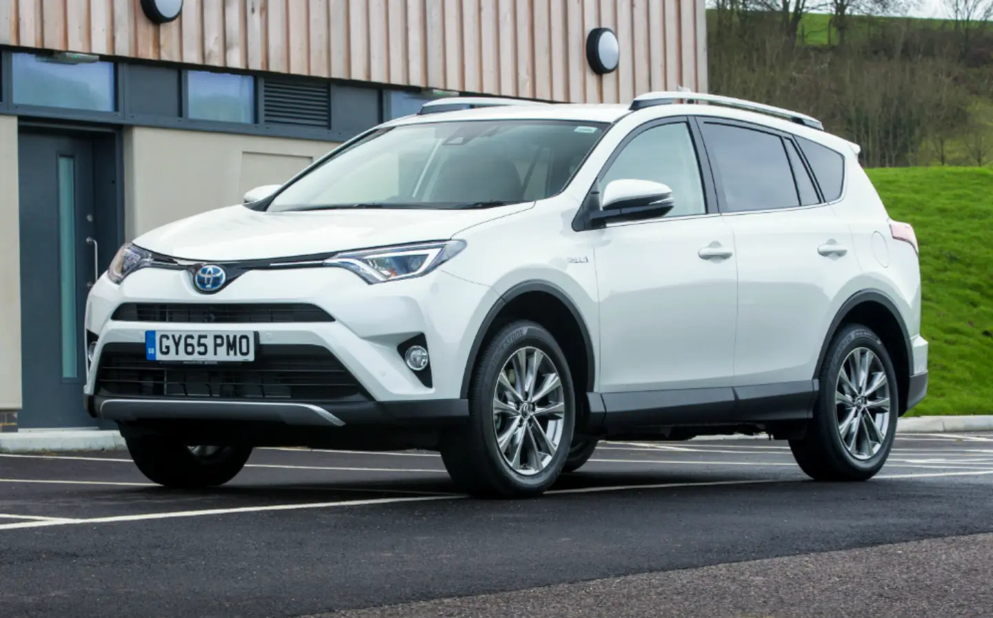 Toyota  Rav 4 2.5 Hybrid 4x4 Premium Plus e-CVT 2