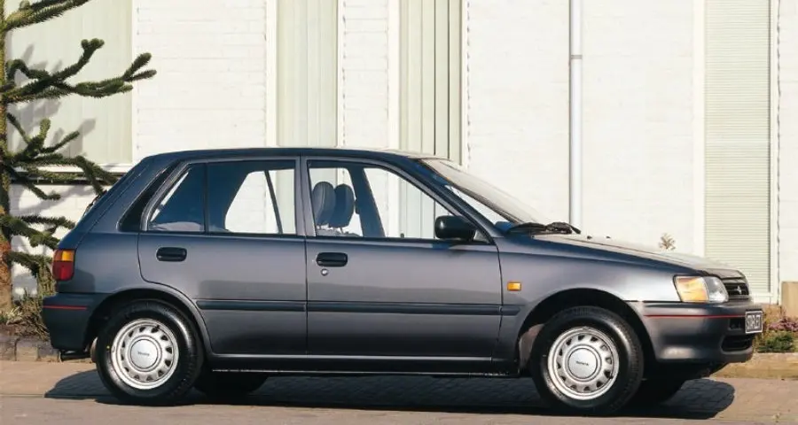 Toyota Starlet Starlet 1.3 SI 1