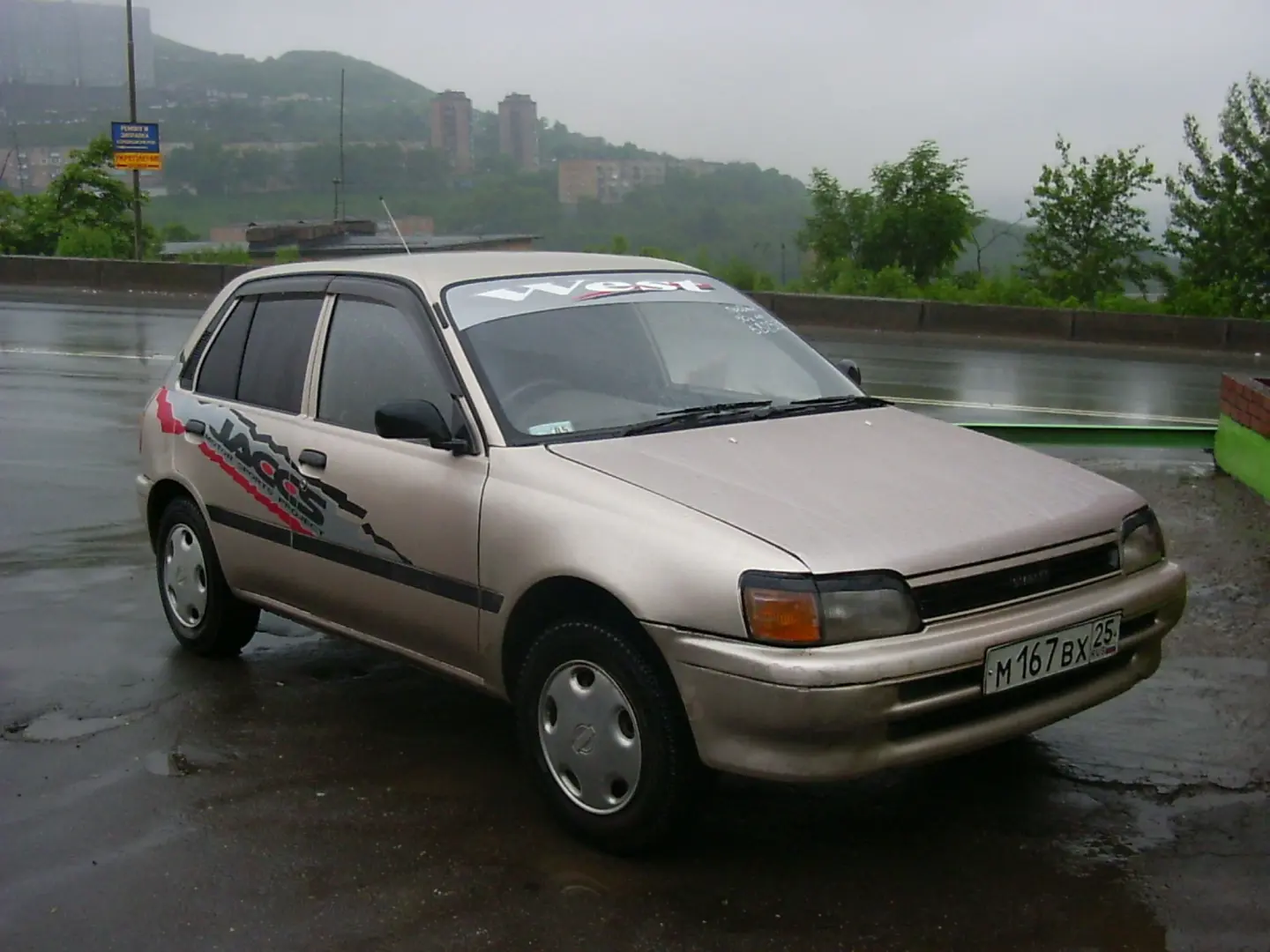 Toyota Starlet Starlet 1.3 SI 4