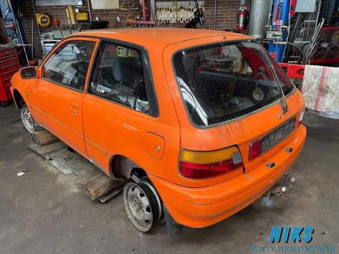 Toyota Starlet Starlet 1.3 XLI 2