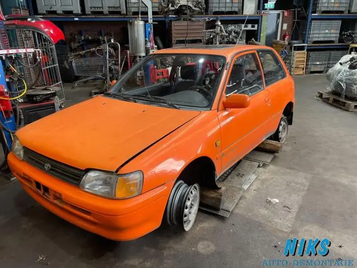 Toyota Starlet Starlet 1.3 XLI 5