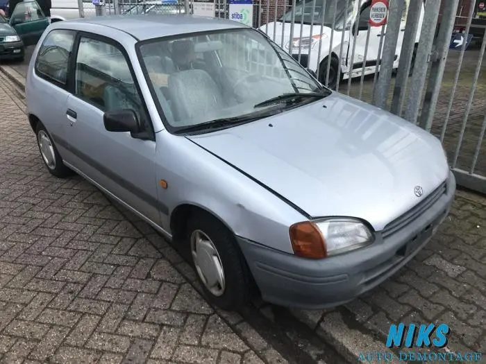 Toyota Starlet Starlet 1.3 XLI 6