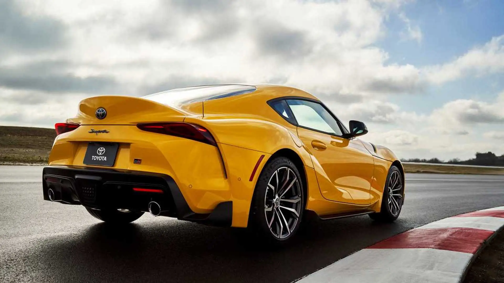 Toyota  Toyota Supra 2.0 5