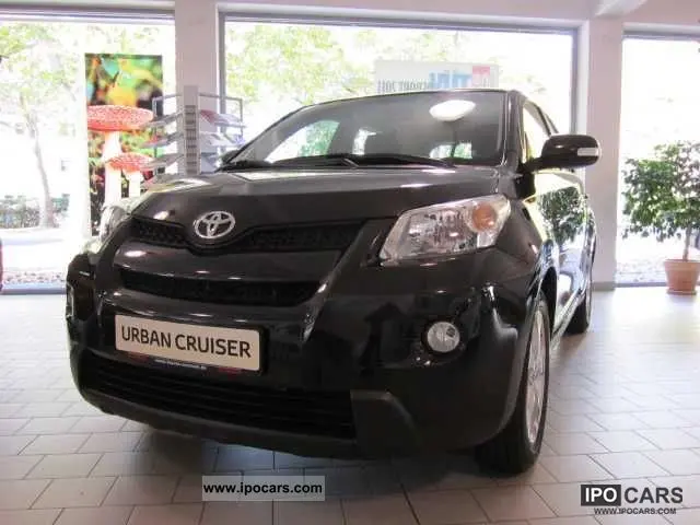 Toyota Urban Cruiser Urban Cruiser 1.4 D-4D 4x2 Comfort 6