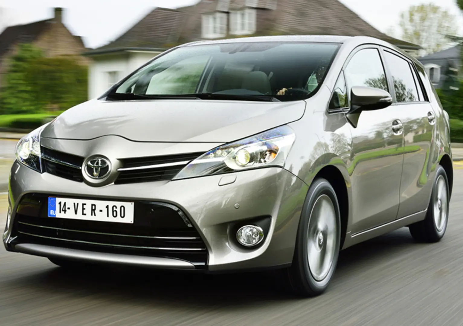 Toyota Verso Verso 1.6 Premium 0
