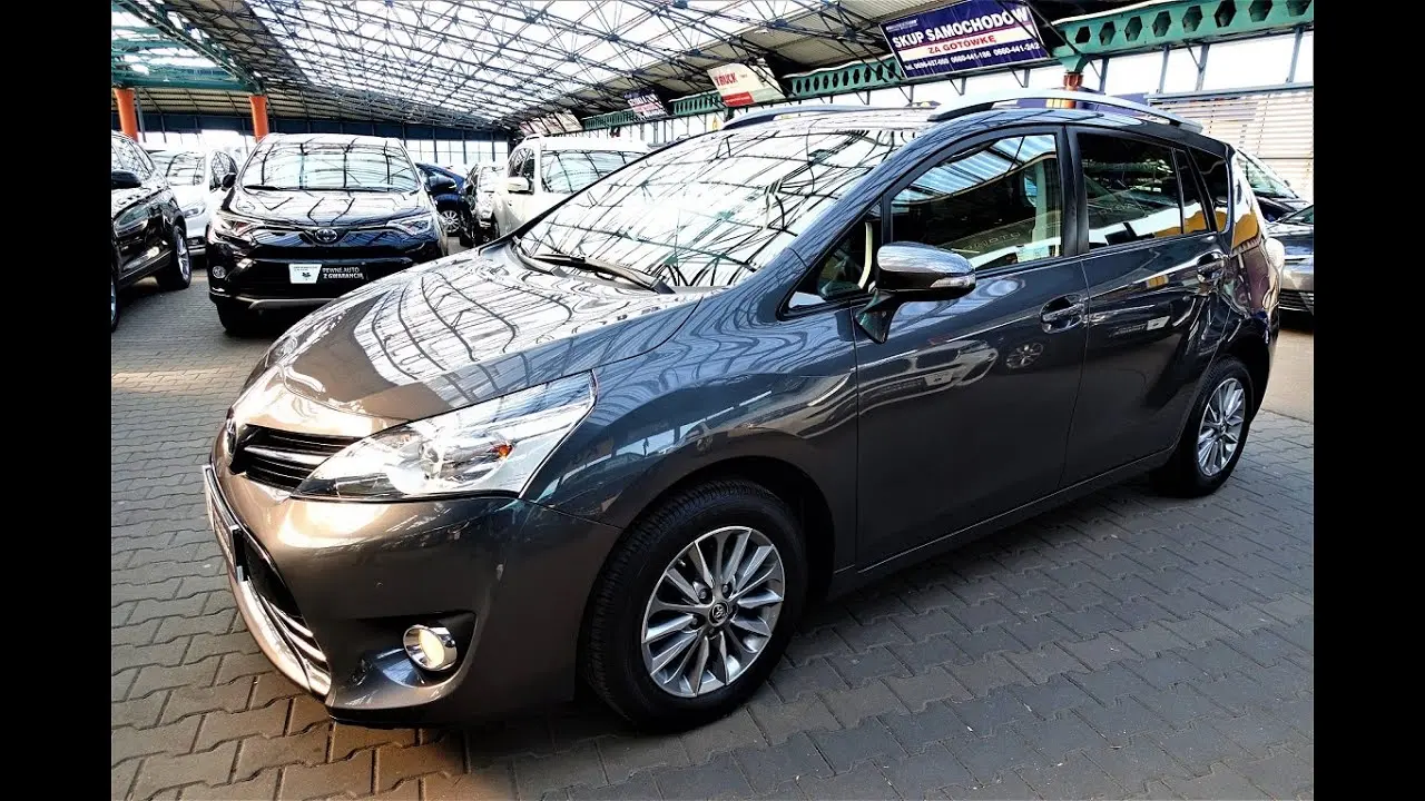 Toyota Verso Verso 1.6 Premium Navi 1