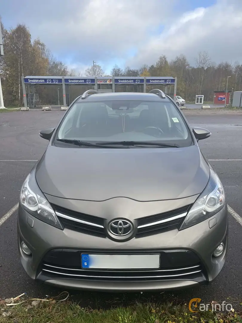 Toyota Verso Verso 1.8 Premium Navi Multidrive S 4