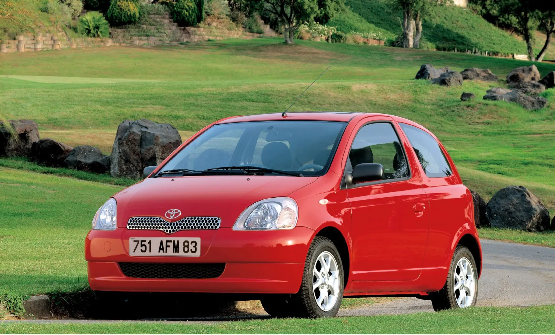 Toyota Yaris Yaris 1.0 4