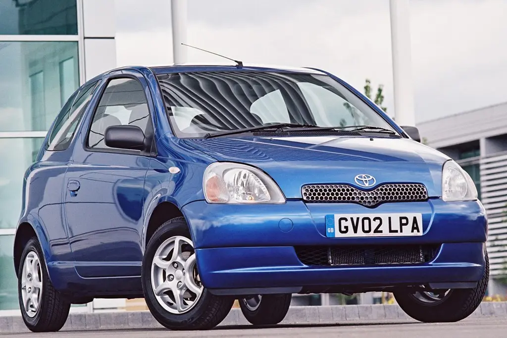 Toyota Yaris Yaris 1.0 4