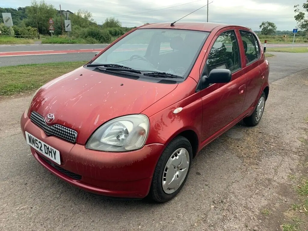 Toyota Yaris Yaris 1.0 5