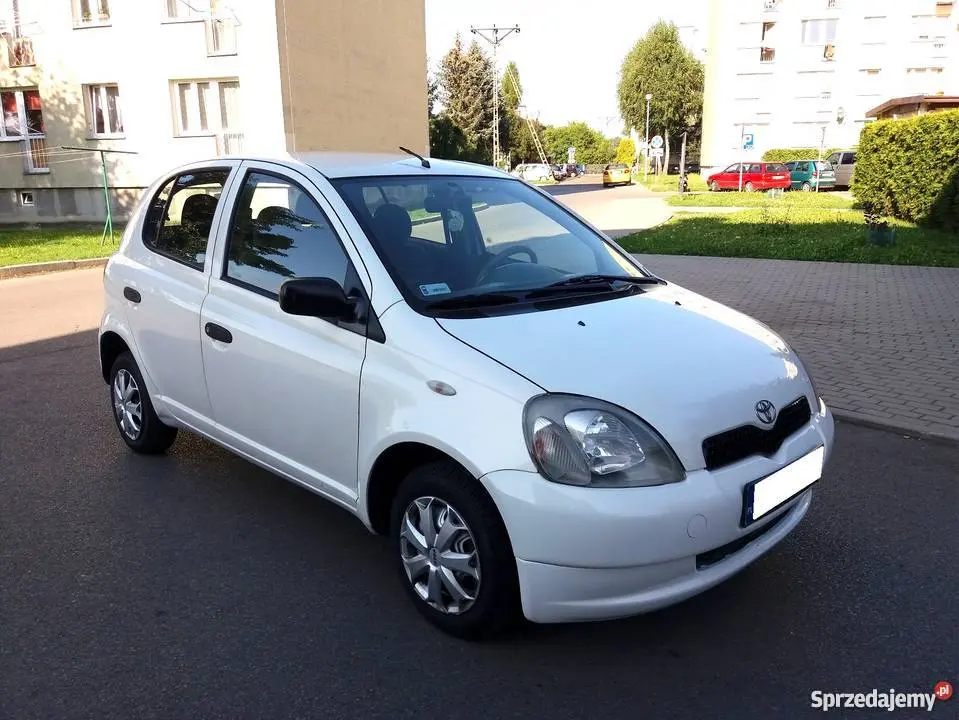Toyota Yaris Yaris 1.0 5