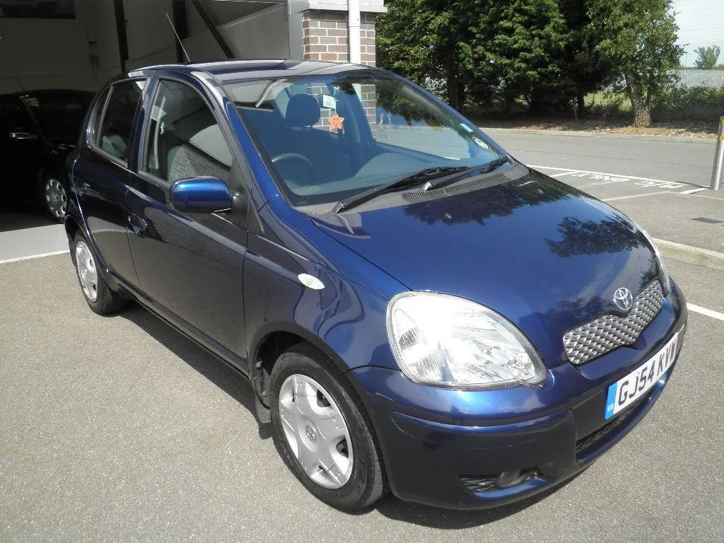 Toyota Yaris Yaris 1.0 Blue 5