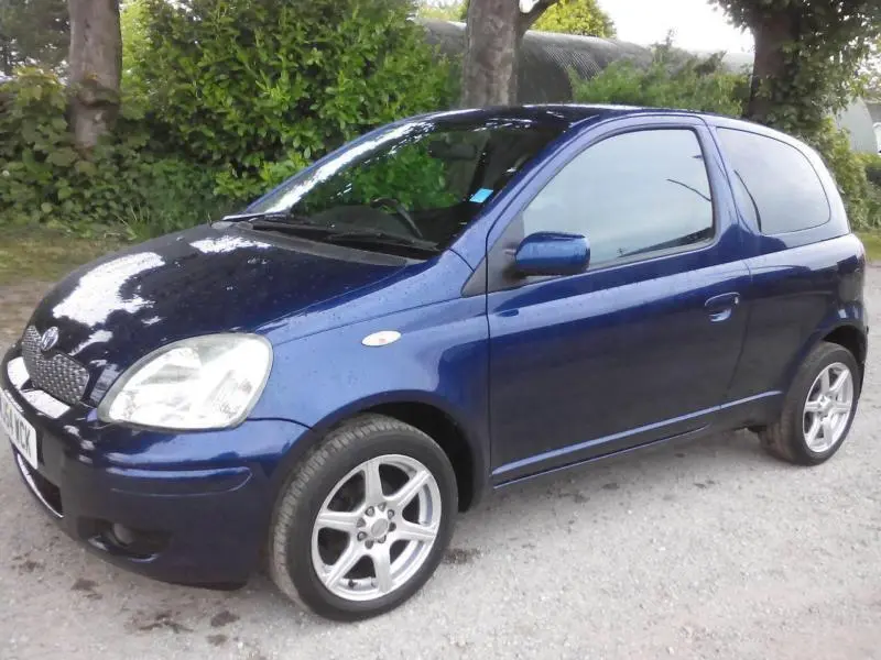 Toyota Yaris Yaris 1.0 Blue 6