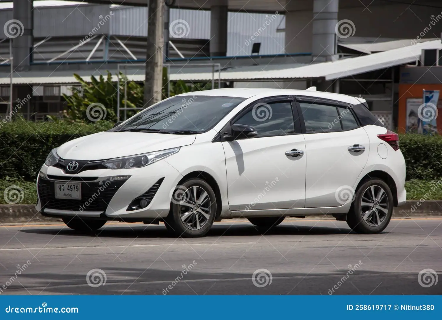 Toyota Yaris Yaris 1.0 ECO AC 3