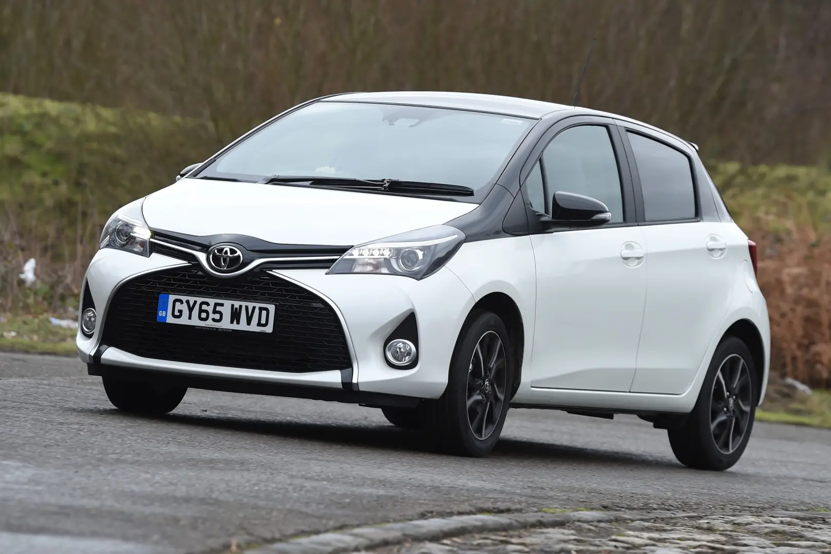 Toyota Yaris Yaris 1.33 Style 2