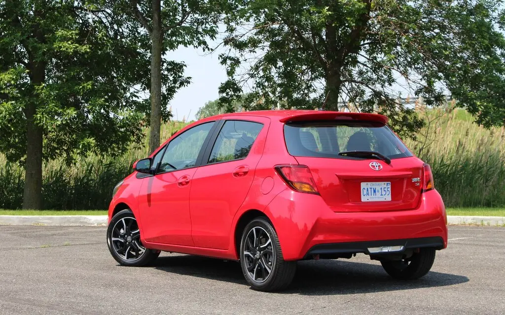 Toyota Yaris Yaris 1.5 Fun Special 4