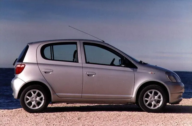 Toyota Yaris Yaris 1.3 Luna 1