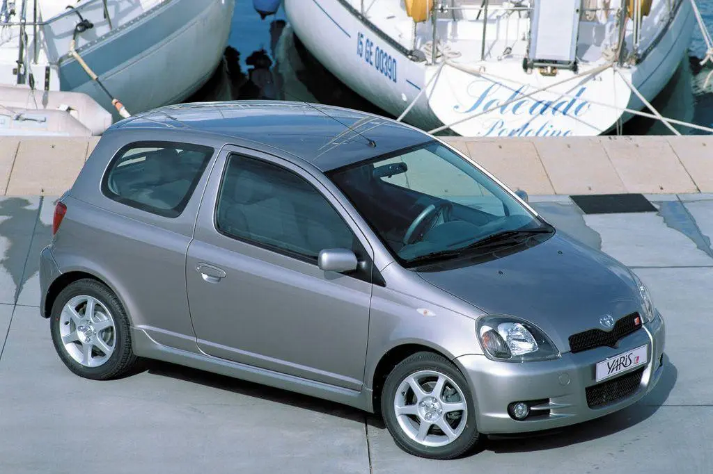 Toyota Yaris Yaris 1.0 Linea Luna 3