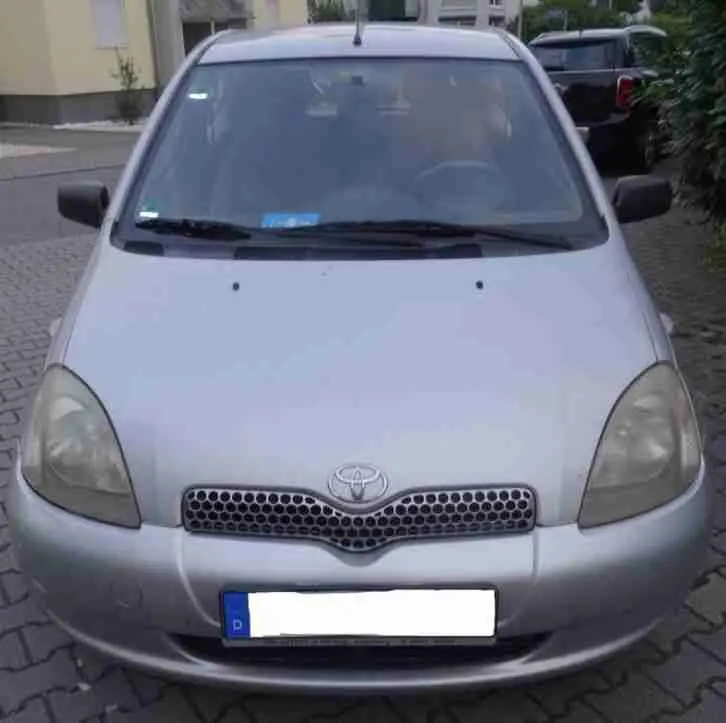 Toyota Yaris Yaris 1.0 Linea Sol 2