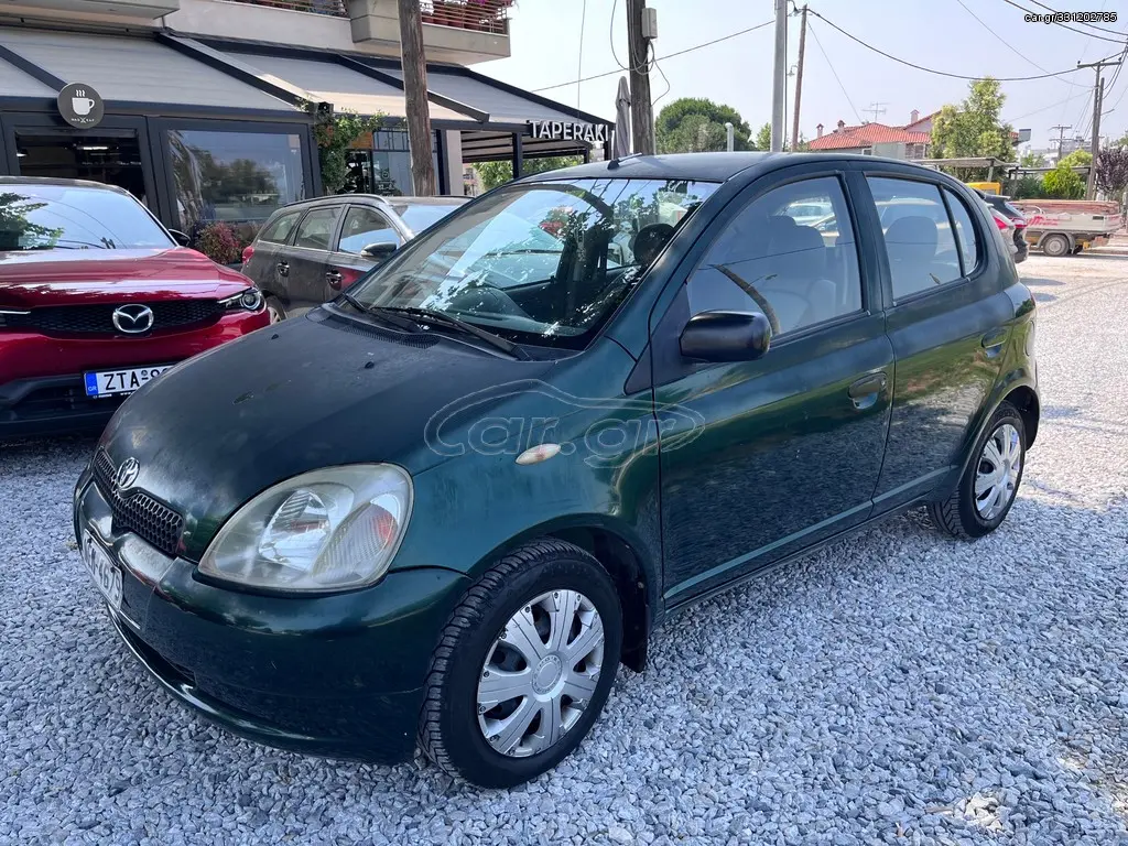 Toyota Yaris Yaris 1.0 Linea Sol 4