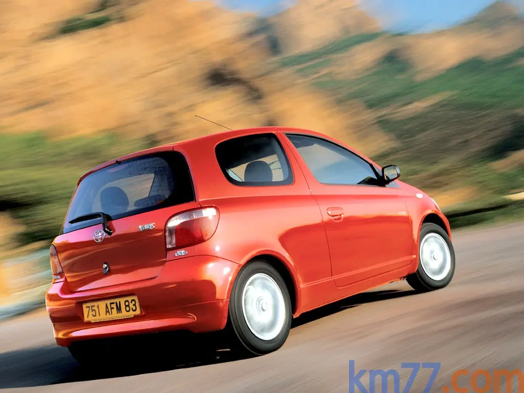 Toyota Yaris Yaris 1.0 Linea Terra 2