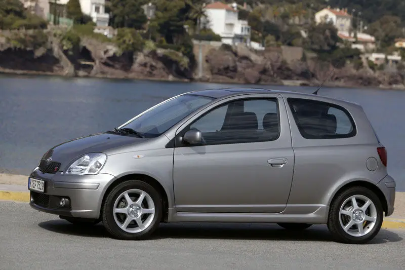 Toyota Yaris Yaris 1.0 Sol 3