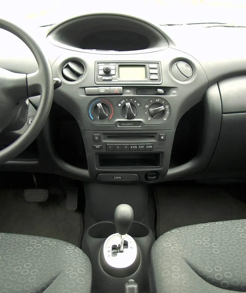 Toyota Yaris Yaris 1.0 Terra MMT 5