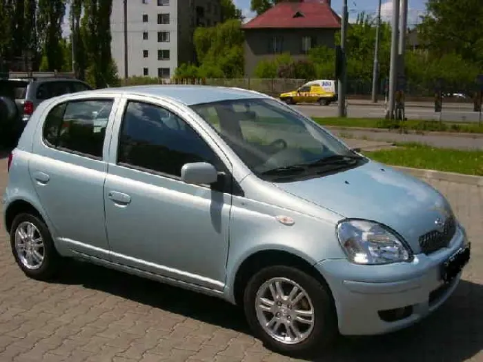 Toyota Yaris Yaris 1.0 Terra M/M 5