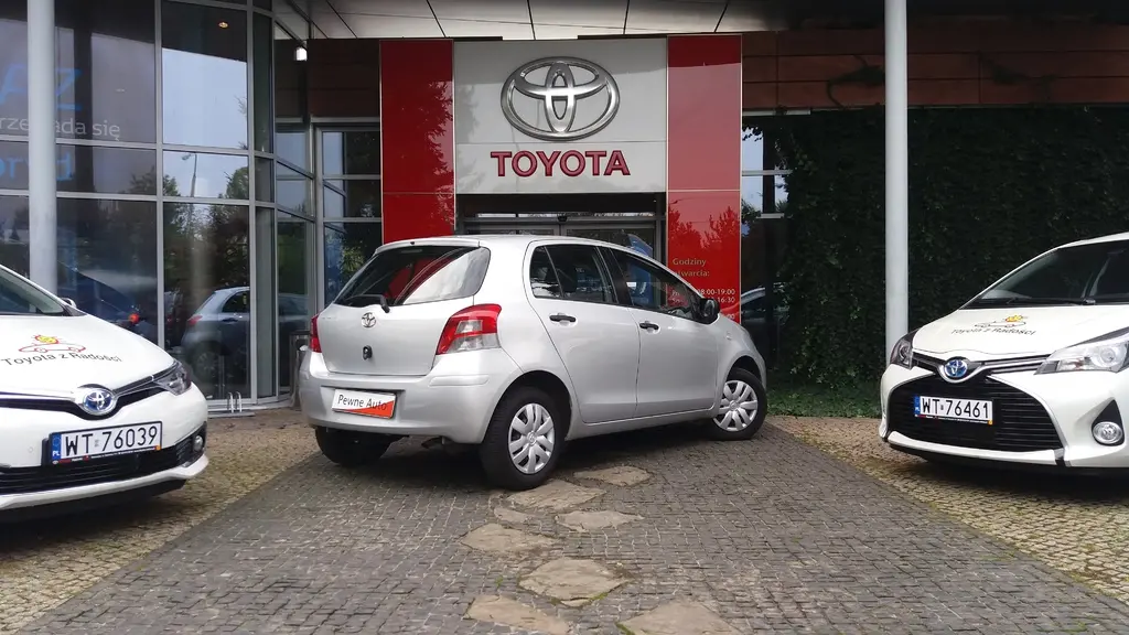 Toyota Yaris Yaris 1.0 Terra Sporty 3
