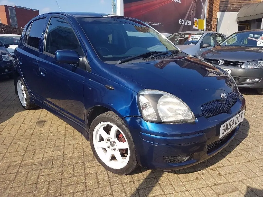 Toyota Yaris Yaris 1.3 Blue 2