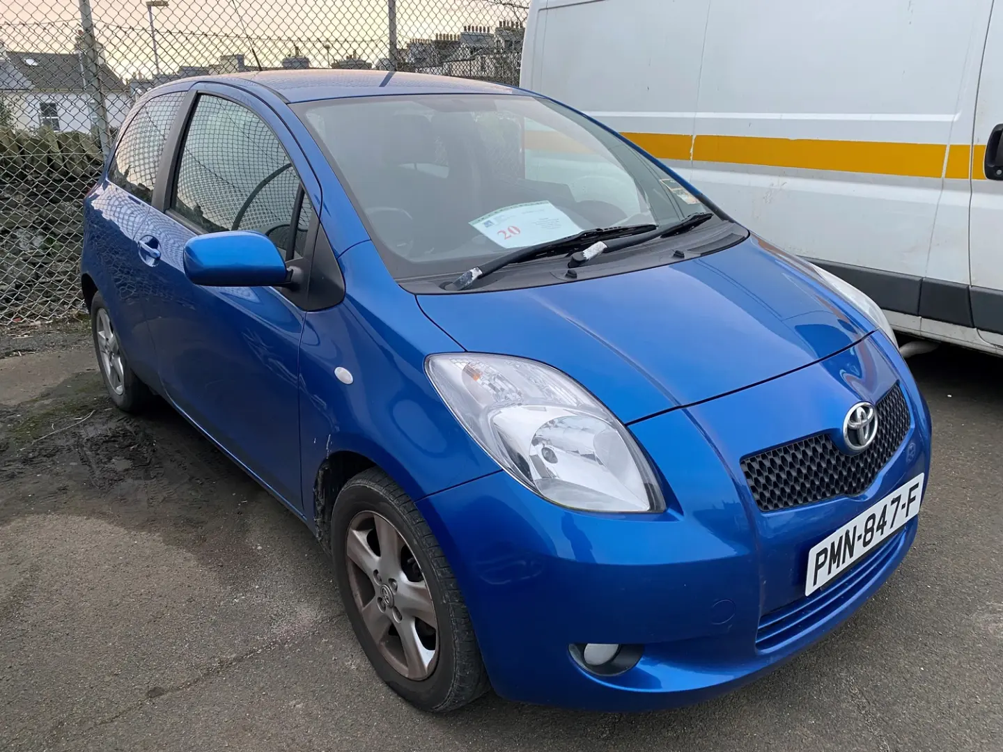 Toyota Yaris Yaris 1.3 Blue 3