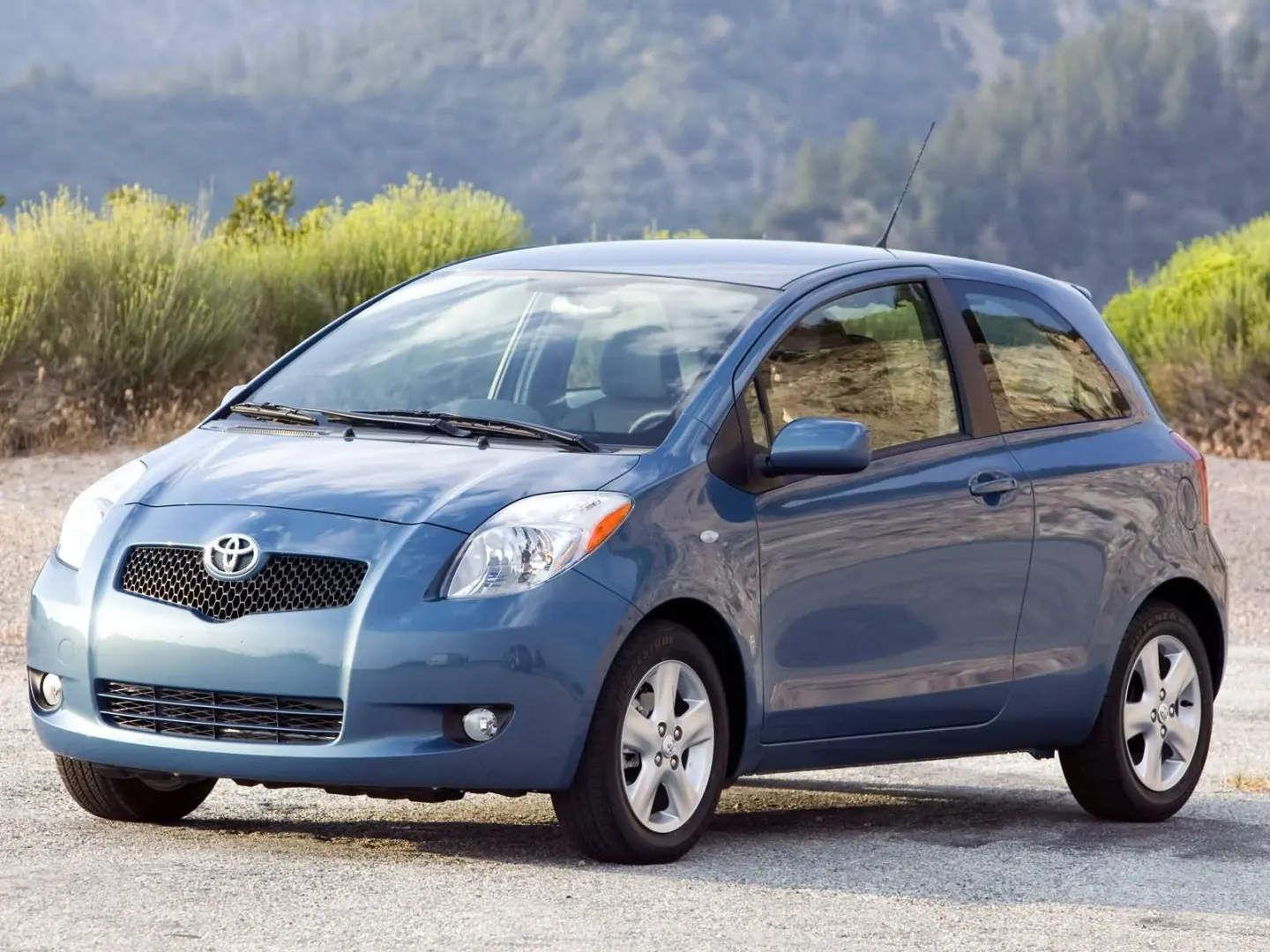 Toyota Yaris Yaris 1.3 Blue 5