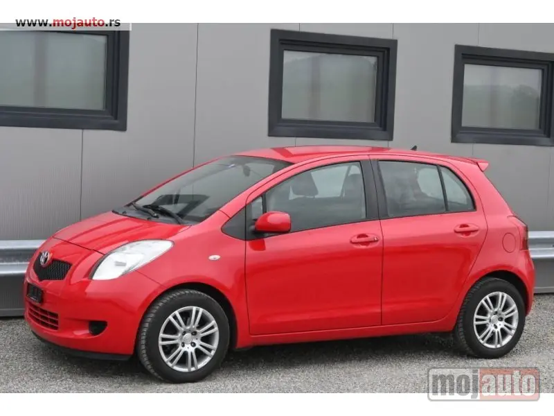 Toyota Yaris Yaris 1.3 Linea Sol 4