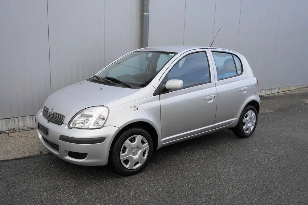 Toyota Yaris Yaris 1.3 Luna 3